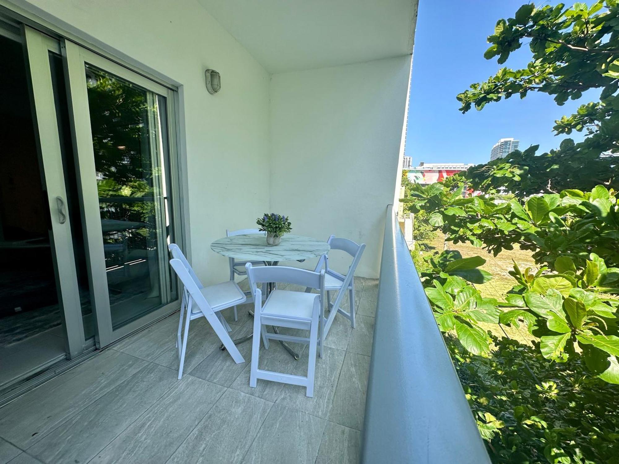 Modern Apartment In Edgewater Miami Buitenkant foto