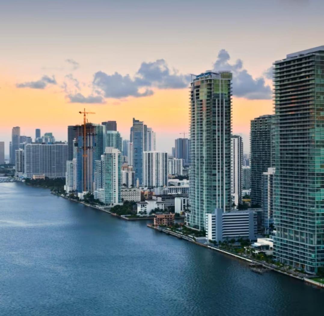 Modern Apartment In Edgewater Miami Buitenkant foto